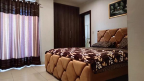 2-Bed Apartment Near Giga Mall